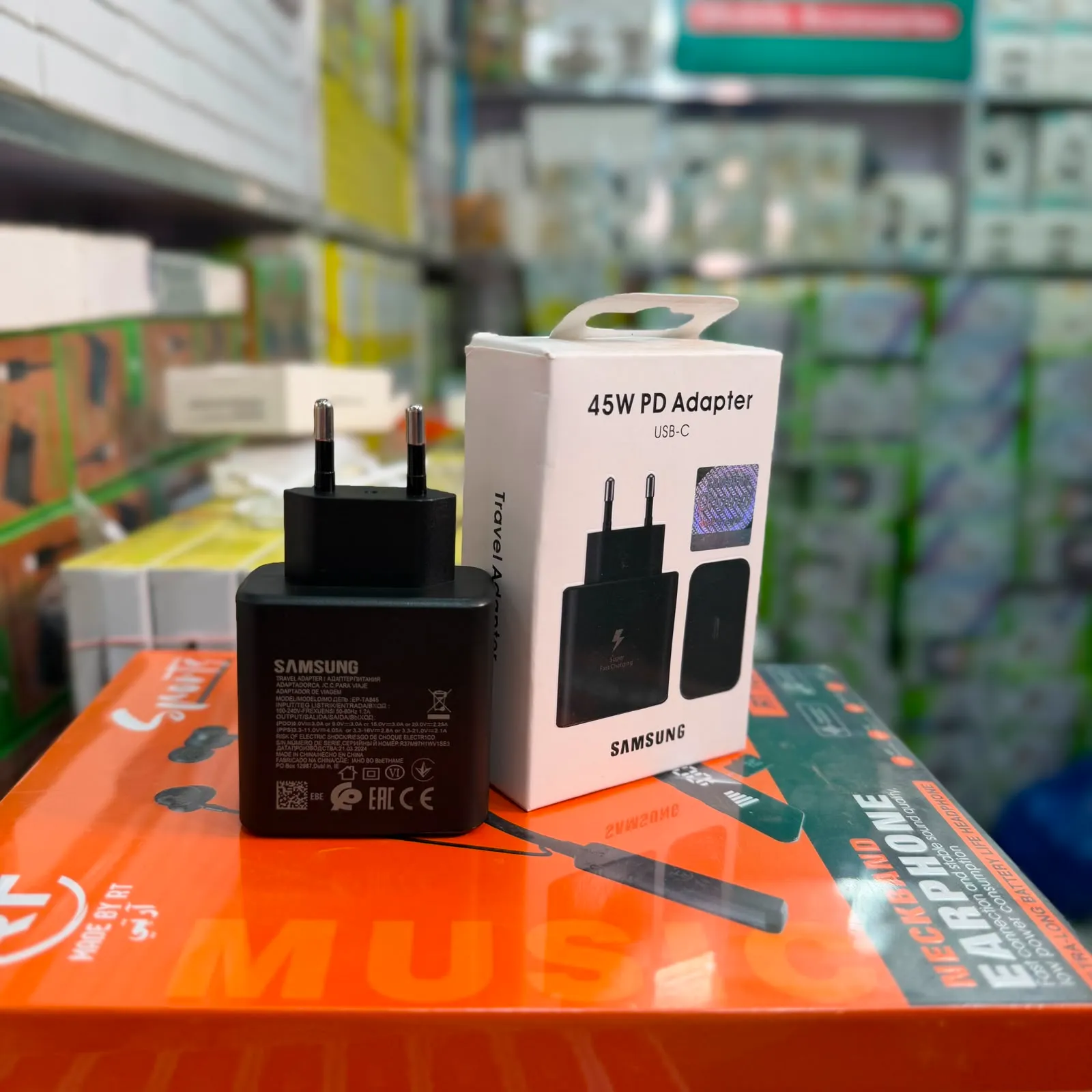 Samsung EP-TA845 45W USB-C PD Super Fast Charger