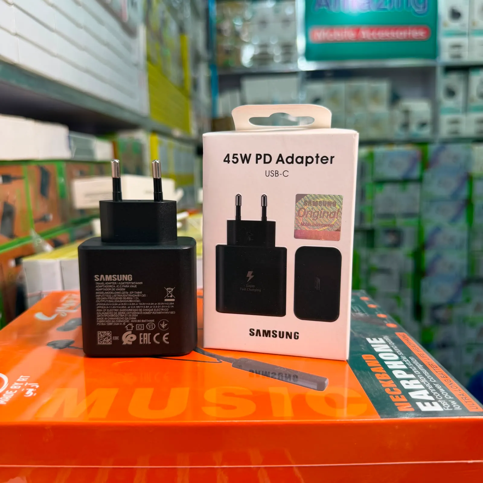 Samsung EP-TA845 45W USB-C PD Super Fast Charger